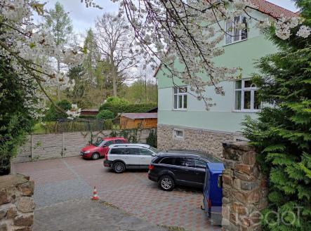 Prodej - penzion, 495 m²