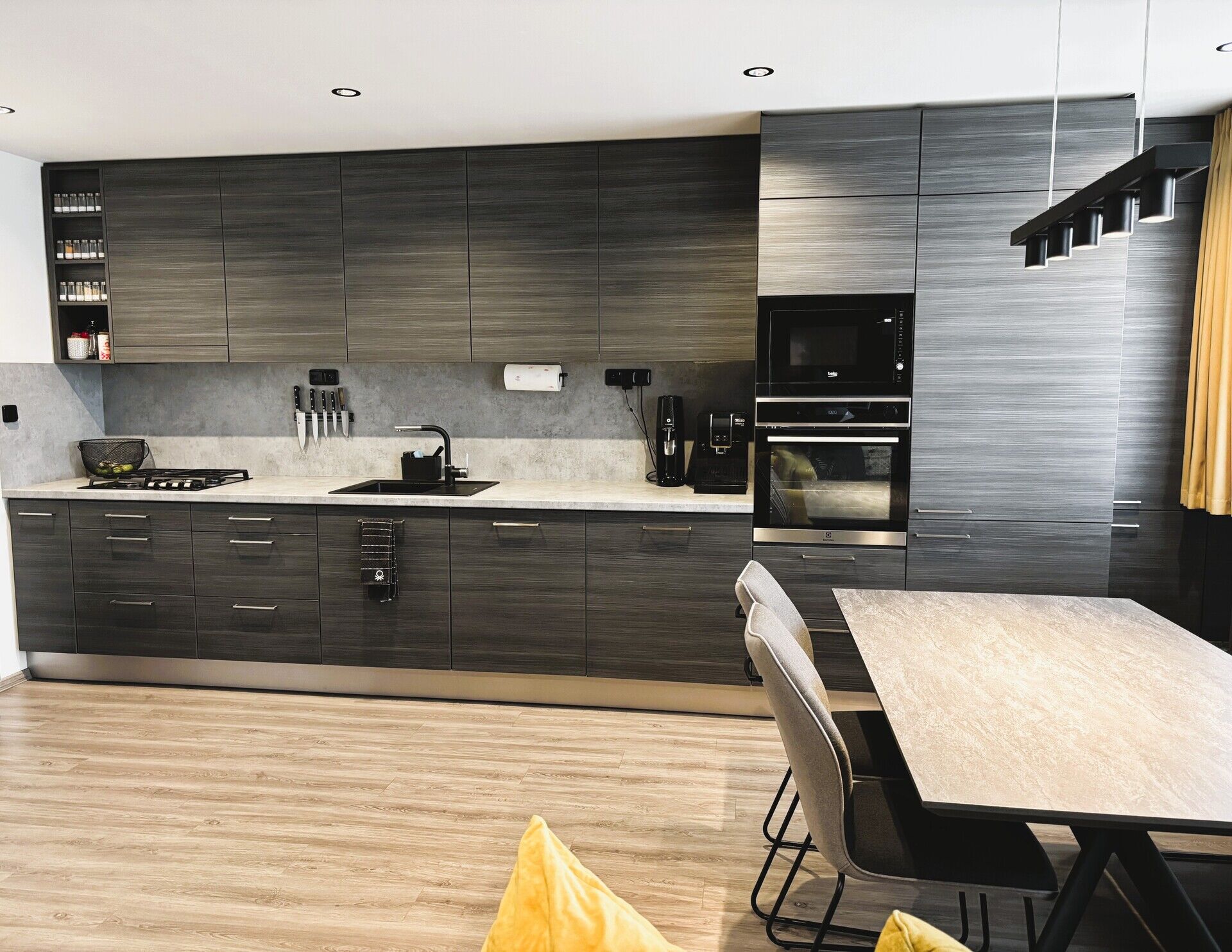 Prodej bytu 3+kk  77 m2 s velkou lodžií