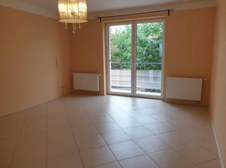 Pronájem kanceláře, 76 m²