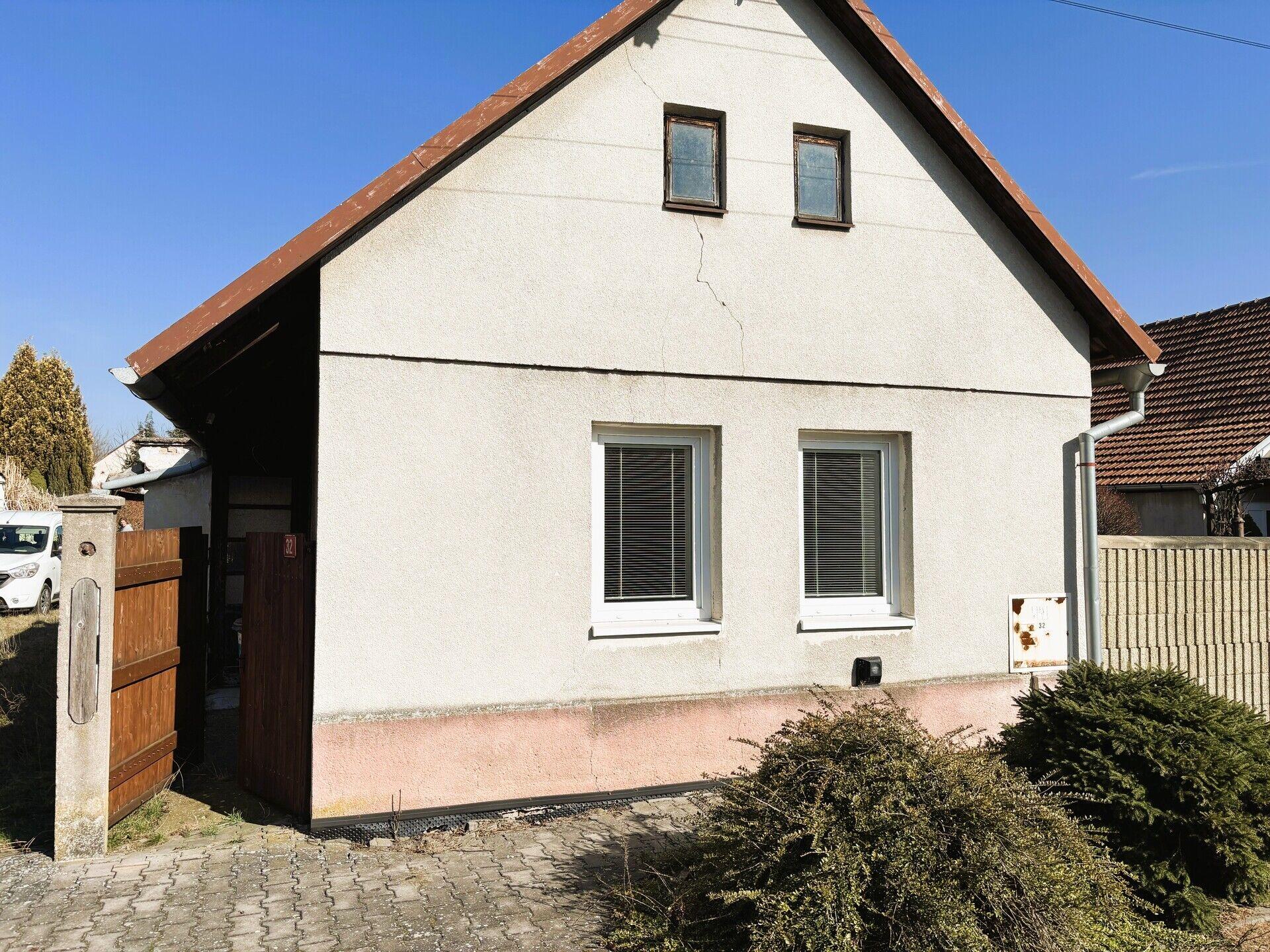 Prodej rodinného domu 65 m2 a zahradou 646 m2