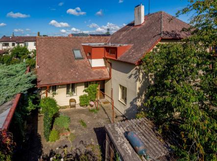 Pronájem domu/vily, 280 m²