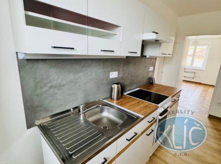 Pronájem bytu, 3+1, 64 m²