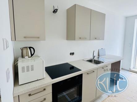 Pronájem bytu, 2+1, 55 m²