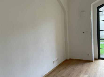 Pronájem bytu, 1+kk, 29 m²