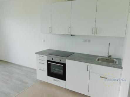 Pronájem bytu, 1+kk, 35 m²