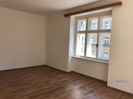 Pronájem bytu, 3+kk, 76 m²