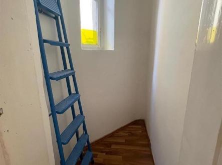 Pronájem bytu, 2+kk, 37 m²