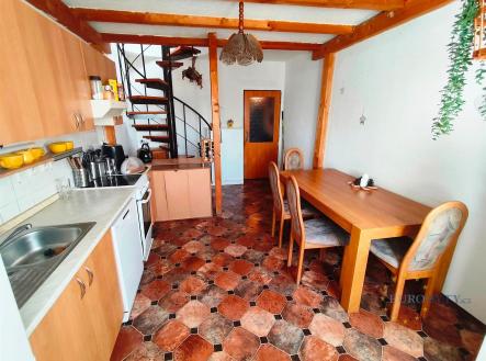 Prodej bytu, 2+1, 64 m²