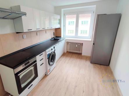Pronájem bytu, 2+1, 56 m²