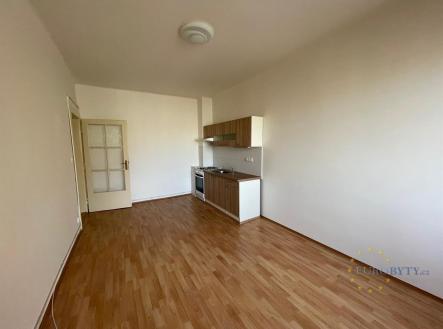 Pronájem bytu, 2+kk, 56 m²