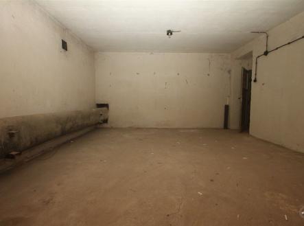 Pronájem skladovací prostor, 53 m²