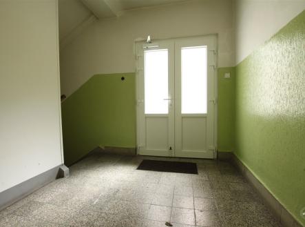 Pronájem skladovací prostor, 62 m²