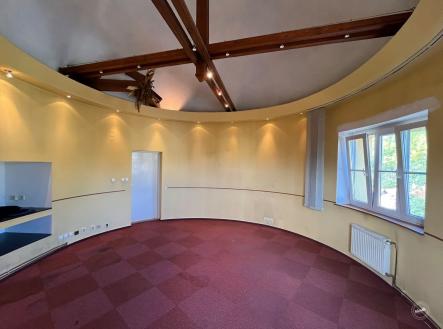 Pronájem kanceláře, 110 m²