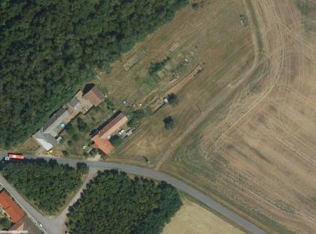 pozemku pro bydlení, 2 297 m²