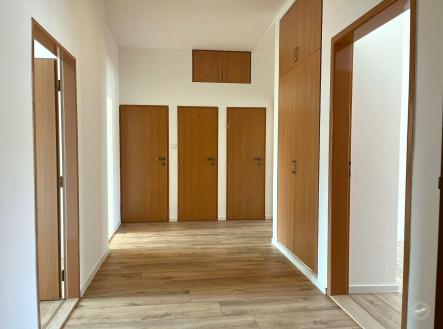 Pronájem bytu, 3+1, 94 m²