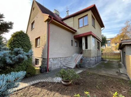 Pronájem domu/vily, 200 m²