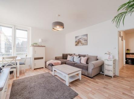 Pronájem bytu, 2+kk, 60 m²