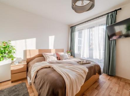 Pronájem bytu, 2+kk, 60 m²