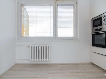 Pronájem bytu, 2+1, 49 m²