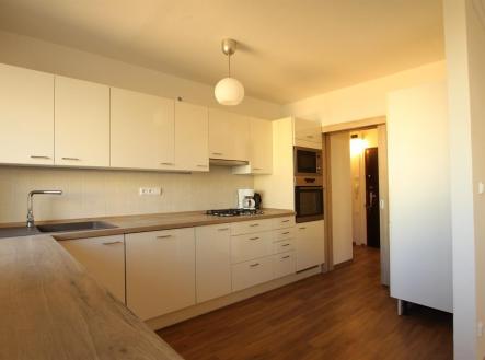 Pronájem bytu, 4+kk, 83 m²