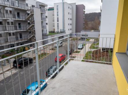 Pronájem bytu, 3+kk, 90 m²