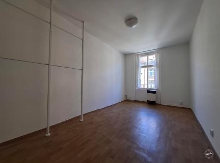Pronájem bytu, 2+1, 53 m²