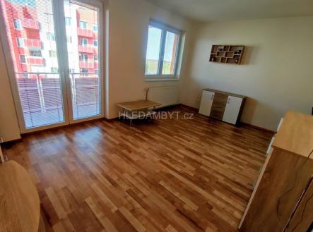 Pronájem bytu, 1+kk, 38 m²