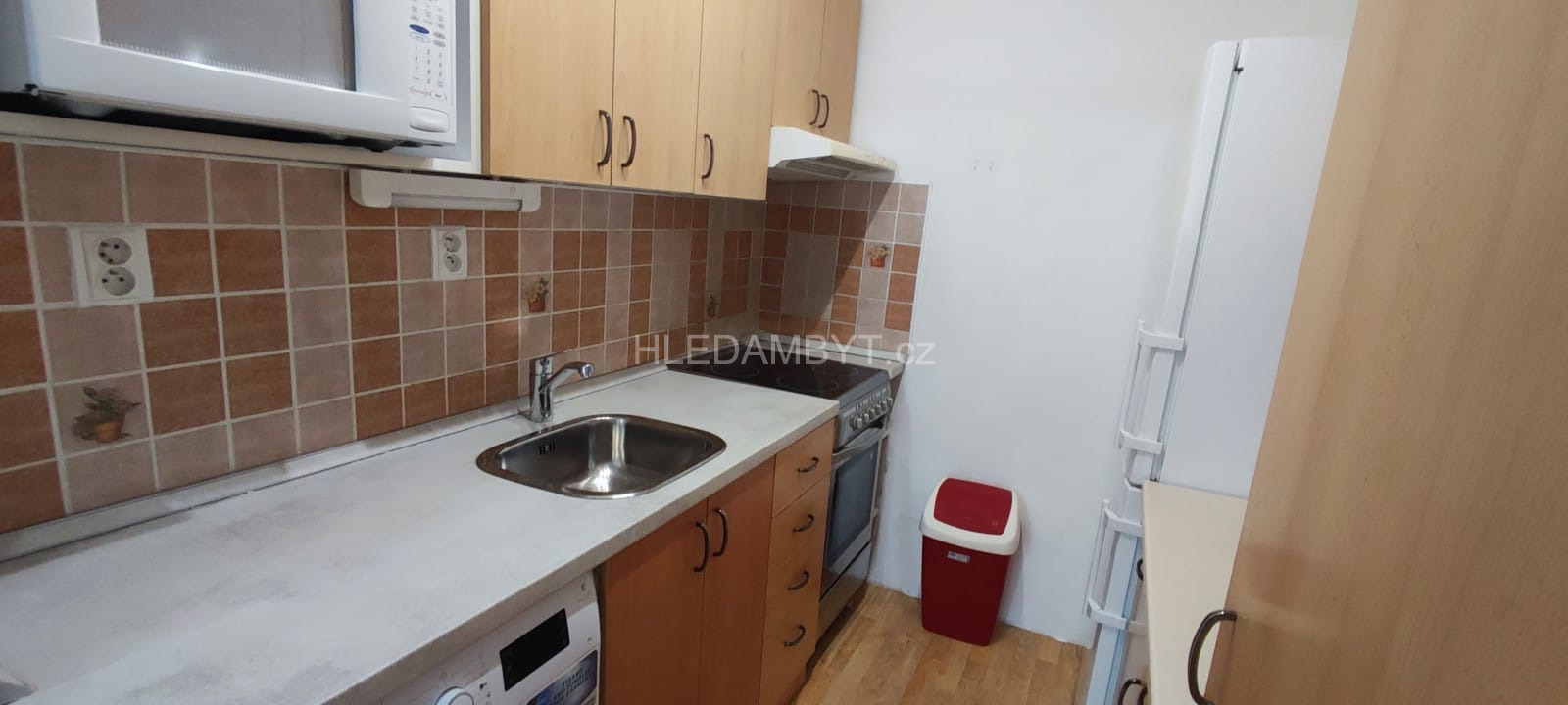 Pronájem bytu Praha 5 Stodůlky 2+kk Zvoncovitá