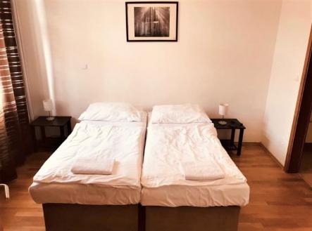 Pronájem bytu, 2+kk, 52 m²