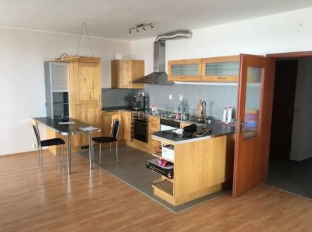 Pronájem bytu, 2+kk, 83 m² obrázek