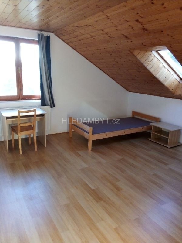 Pronájem bytu Praha 4 Libuš 2+1