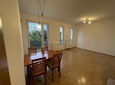 Pronájem bytu, 2+kk, 58 m²
