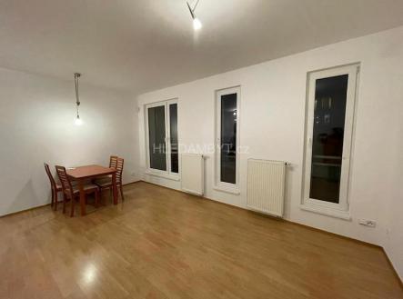 Pronájem bytu, 2+kk, 58 m²