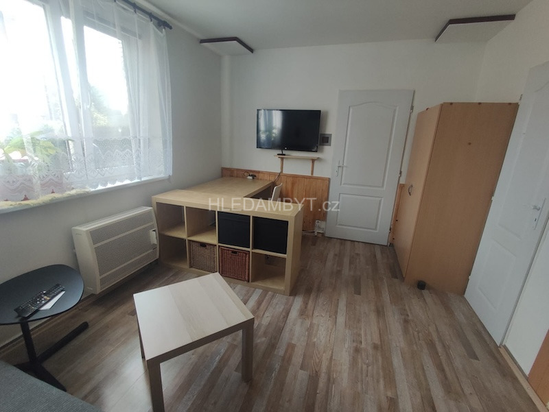 Pronájem bytu Praha 9 Letňany 1+kk