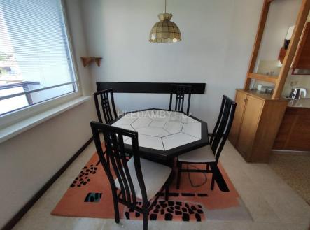 Pronájem bytu, 3+1, 73 m²