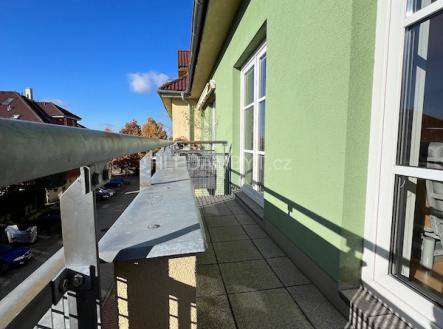 Pronájem bytu, 1+kk, 28 m²