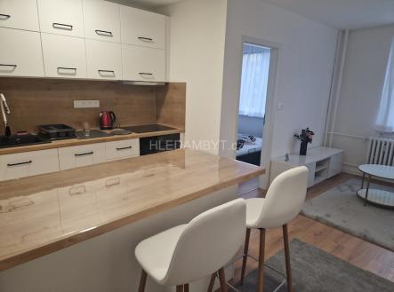 Pronájem bytu, 2+kk, 44 m²