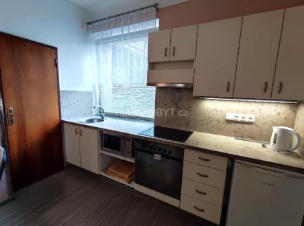 Pronájem bytu, 1+1, 33 m²