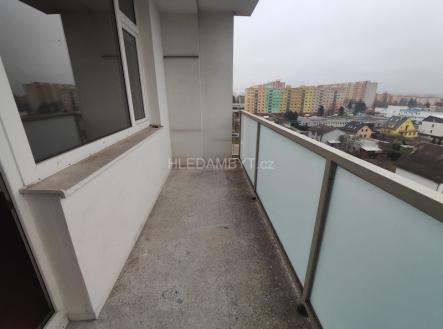 Pronájem bytu, 1+kk, 27 m²