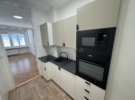 Pronájem bytu, 1+kk, 40 m²