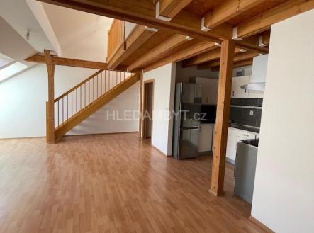 Pronájem bytu, 2+kk, 70 m²