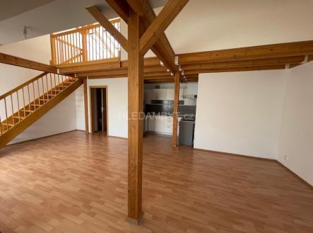 Pronájem bytu, 2+kk, 70 m²