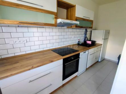 Pronájem bytu, 1+kk, 33 m²