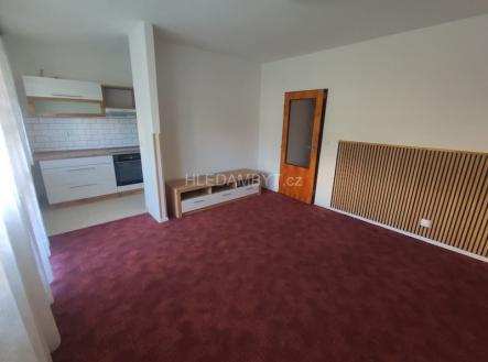 Pronájem bytu, 1+kk, 33 m²