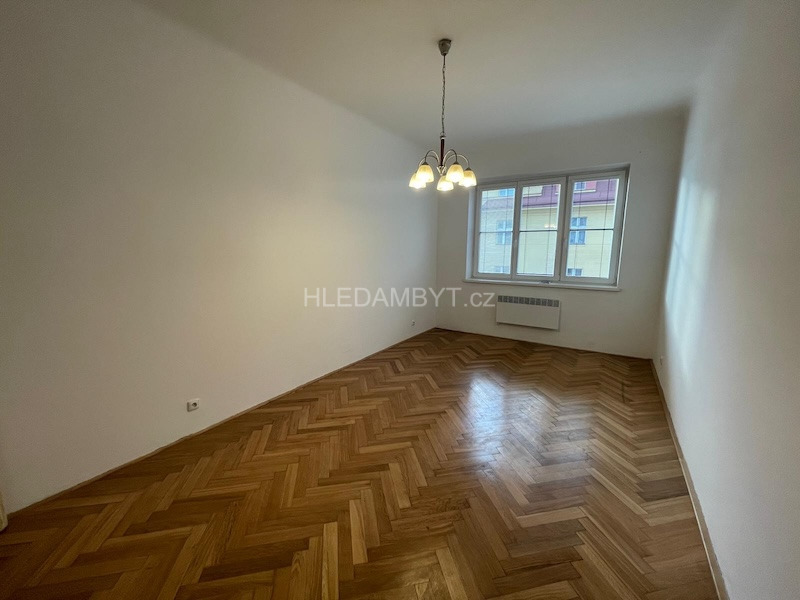 Pronájem bytu Praha 3 Vinohrady 1+kk Písecká