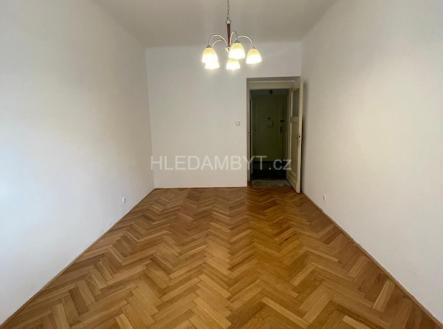Pronájem bytu, 1+kk, 35 m²