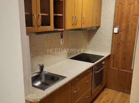 Pronájem bytu, 2+kk, 43 m²