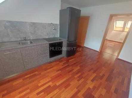 Pronájem bytu, 2+1, 76 m²