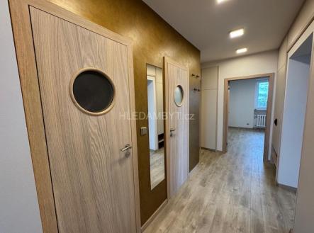 Pronájem bytu, 3+1, 65 m²