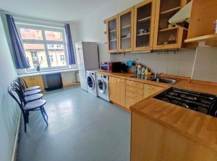 Pronájem bytu, 1+1, 45 m²